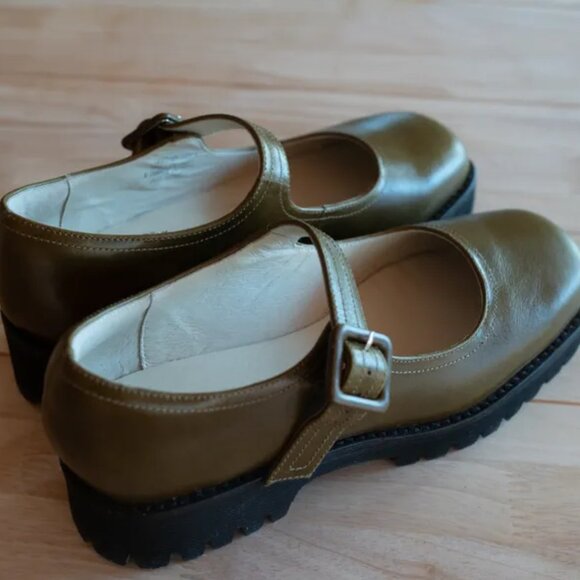 INTENTIONALLY BLANK Veronica Leather Lug Sole Mary Jane - Picture 5 of 5